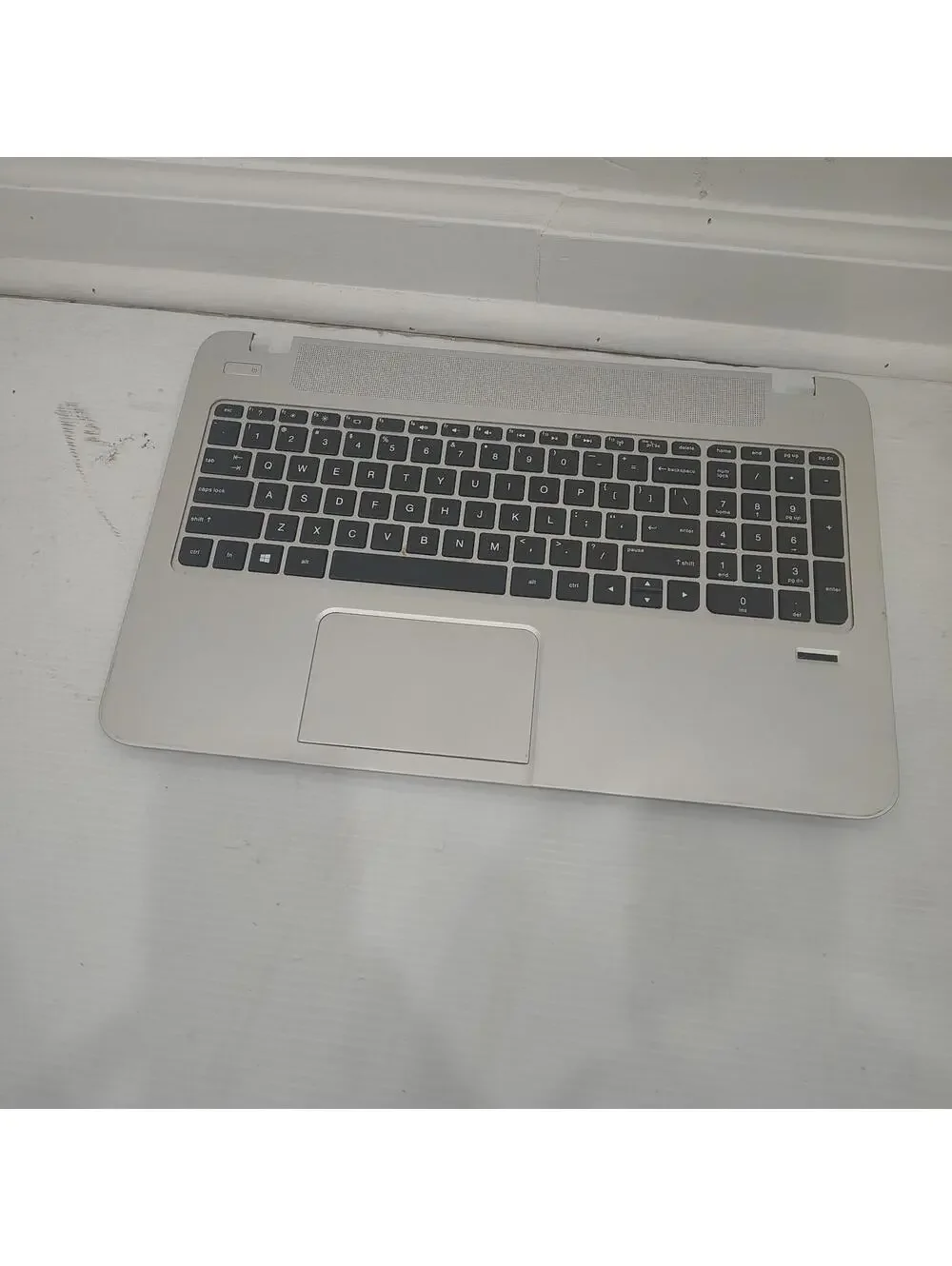 HP Envy 15-J 15.6 Palmrest Touchpad Keyboard 6050A2548801/Power Board/Speaker/io